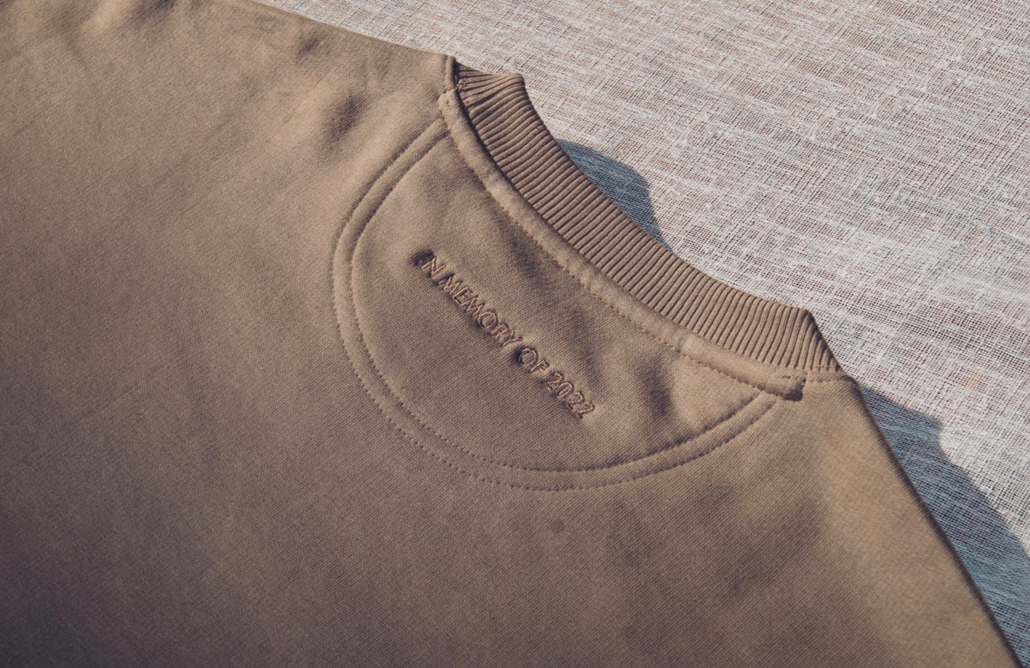 LSND Crew Neck - Dark Beige & Green
